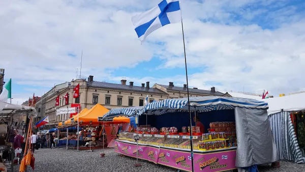 Tampere Lowers Flags for King Harald V's Funeral