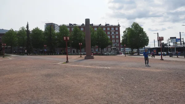 Buses rerouted around Sorin aukio during Nokia Arena events on 12 September