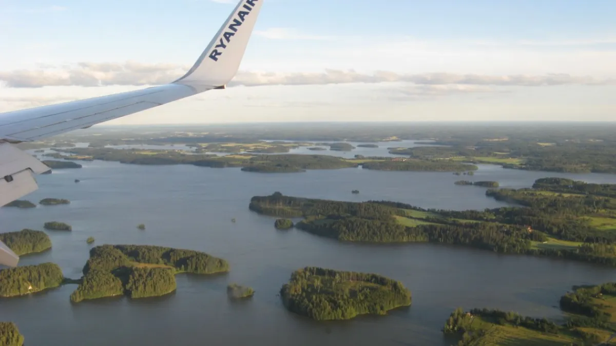 Lightning Destroys Century-Old Vesilahti Home; Residents Escape