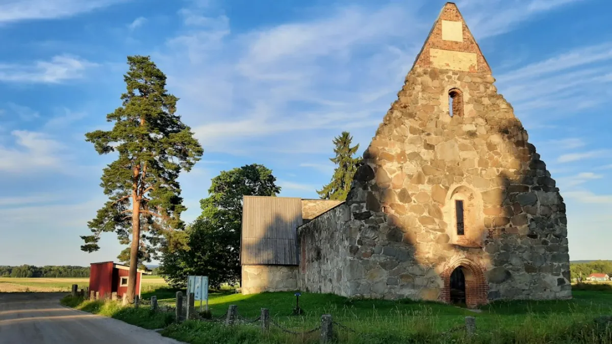 Ruins at Pälkäne , Finland