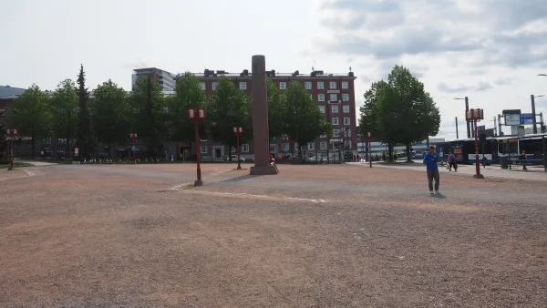 Tampere hosts UMK final as protests call for boycott