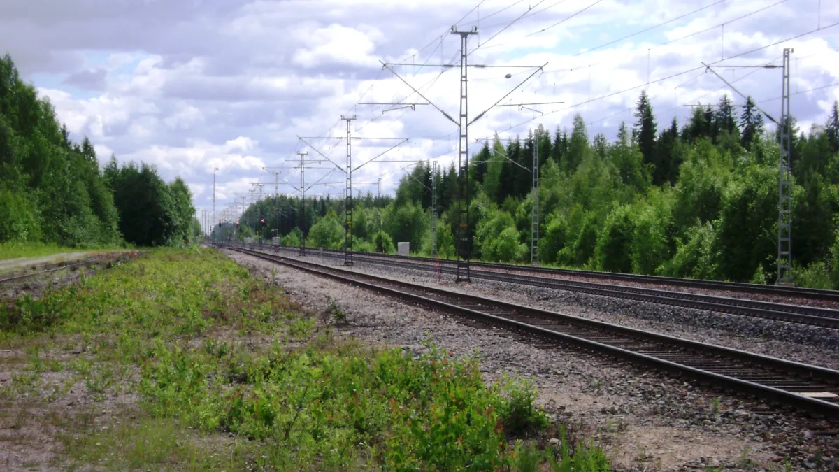 Kuivasjärvi railway station in Parkano.