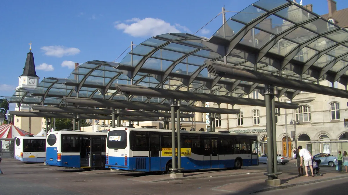 Bus terminals at Keskustori in Tampere.