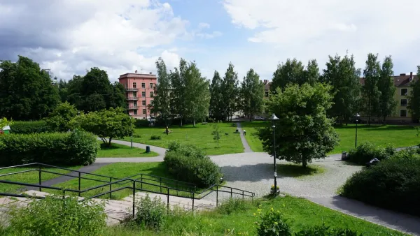 Härmälänranta opens sandy beach, reserves 700 m² site for year‑round public sauna