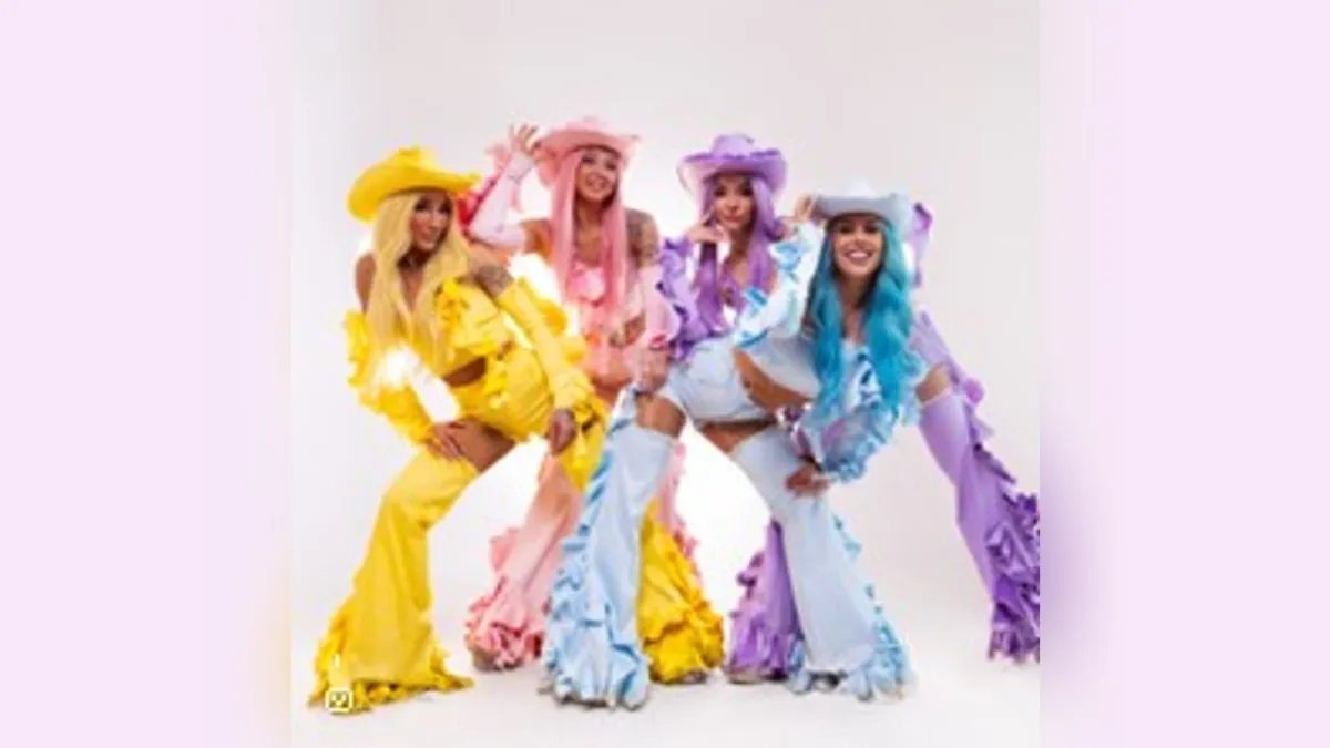 Dolly Style