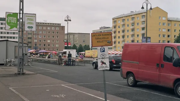 Dogs barred from Tammelantori and Laukontori market stalls under public order law