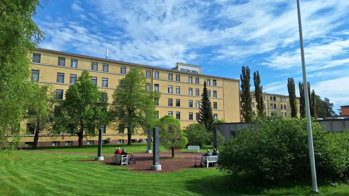 Pikonlinnan vanha sairaala
