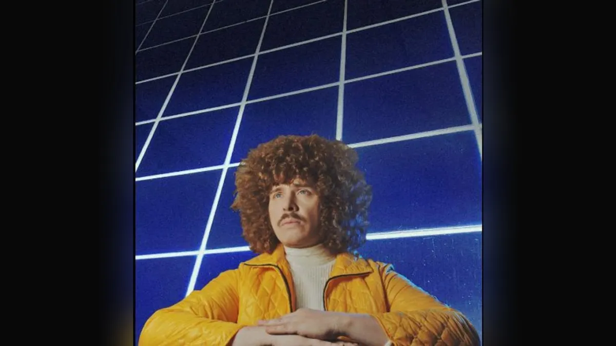 Michael Bleu, Aro