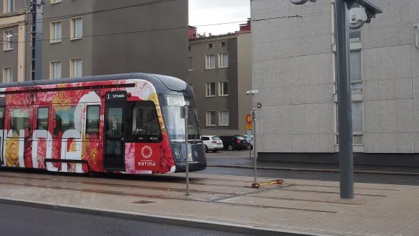 Tram rails now cross Tampere–Pirkkala border as Härmälänoja bridge nears full opening
