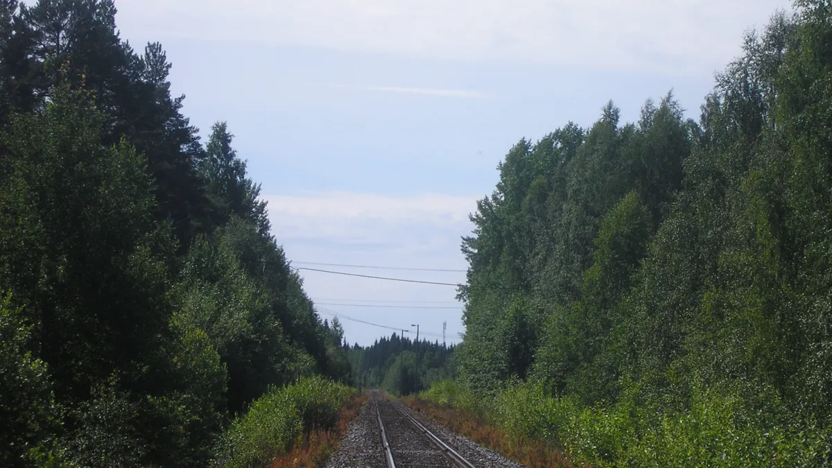 Tampere–Haapamäki railway south of Vilppula, Finland, towards Tampere.
