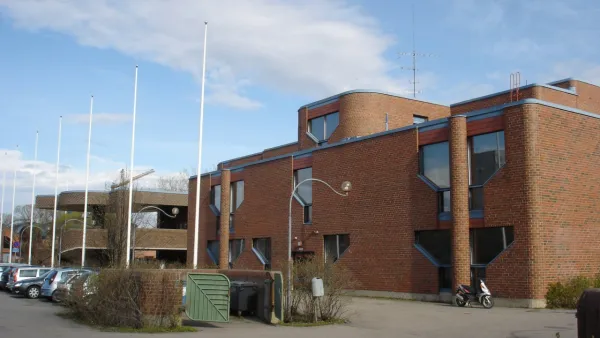 Hervanta named Finland's 2026 District of the Year, celebrates with free cake and magic show